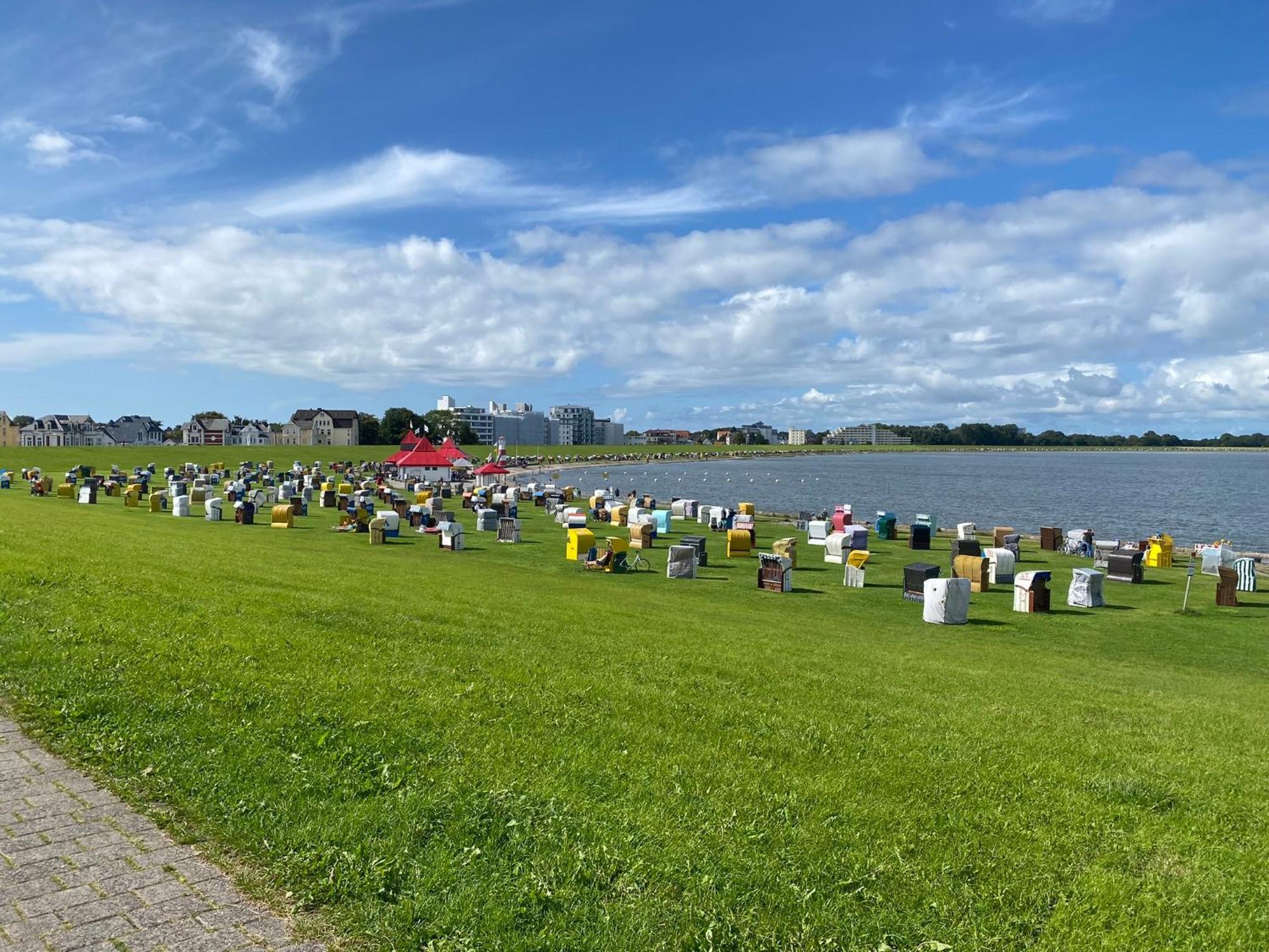 Kuestentraum Cuxhaven, Fewo Schoen & Modern, Strand -Grimmershoernbucht Exterior foto